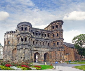 Porta Nigra