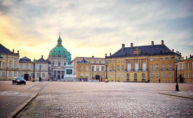 Cung điện Amalienborg