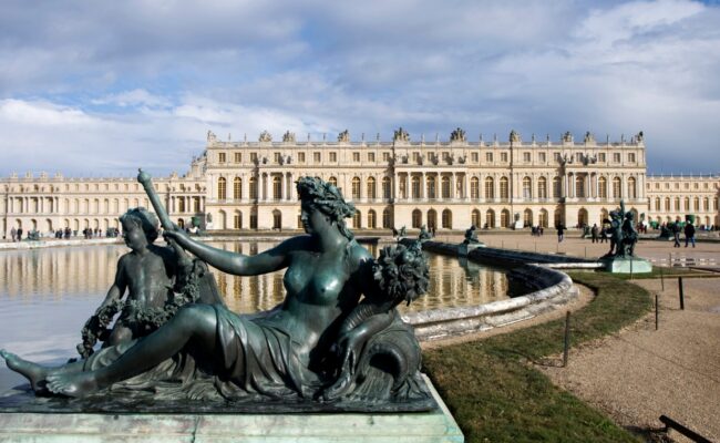 Cung điện Versailles